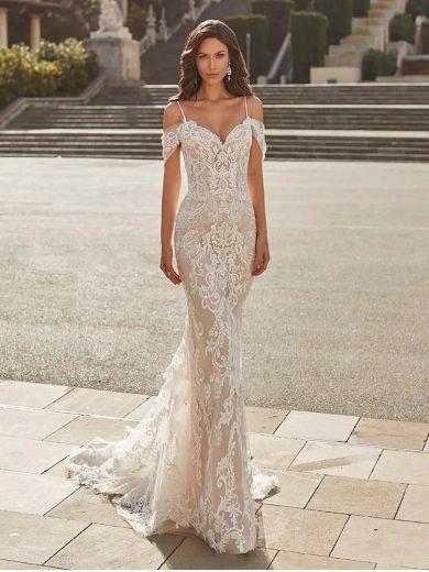 Elegant Tulle Boat Neck Lace-up Card Strap High Side Slit Bridal Gown - No Tailing, Size16W